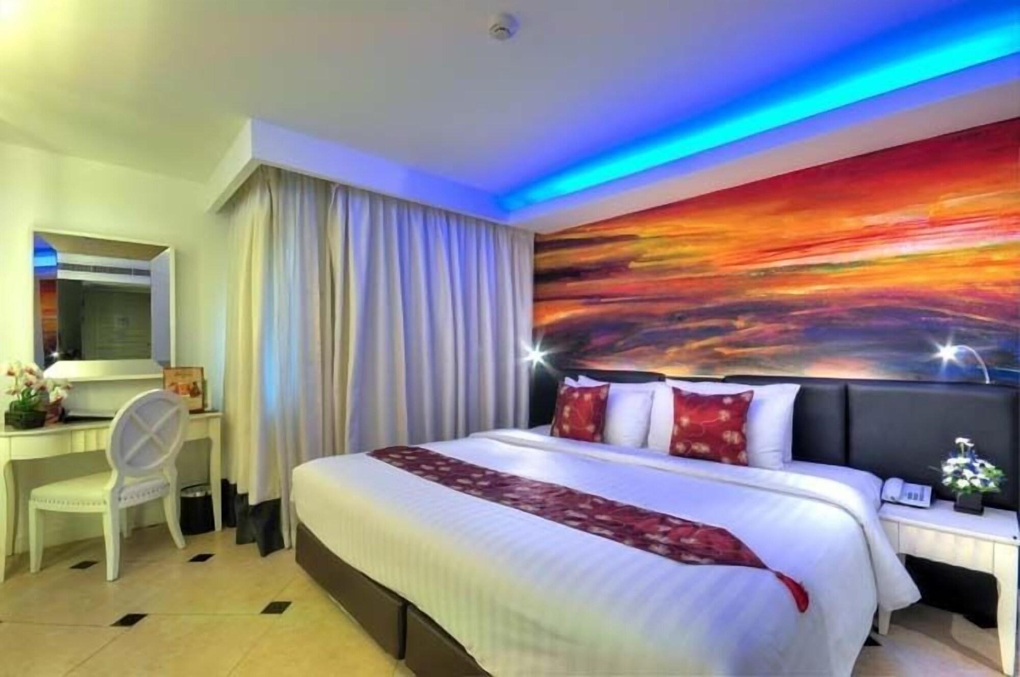 Hotel Aspira Skyy Sukhumvit 1 Bangkok Exterior foto