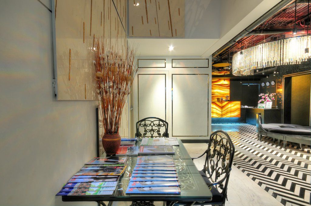 Hotel Aspira Skyy Sukhumvit 1 Bangkok Exterior foto